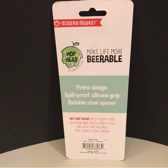 ❌Must Bundle❌🍺Silicone Bottle Key with Metal Opener-NWT - Picture 4 of 4